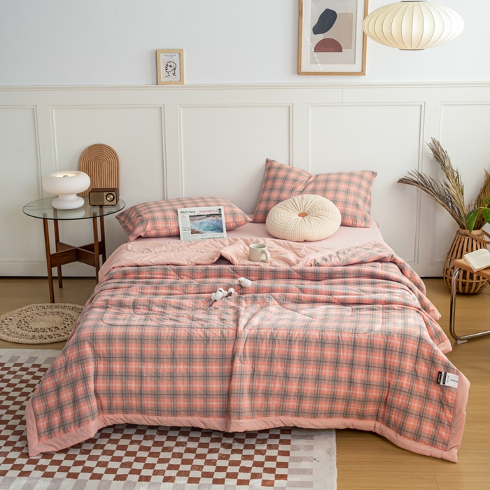 91家纺网 家纺一手货源 找家纺 鸣升 新款全棉色织水洗棉棉花夏被（图片2无模特） 芳华粉