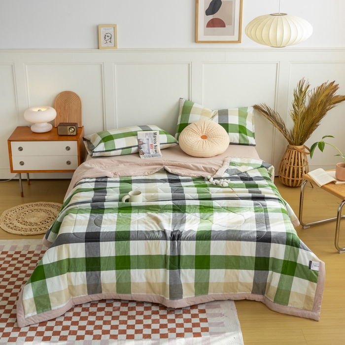 91家纺网 家纺一手货源 找家纺 鸣升 新款全棉色织水洗棉棉花夏被（图片2无模特） 海青鲜绿格