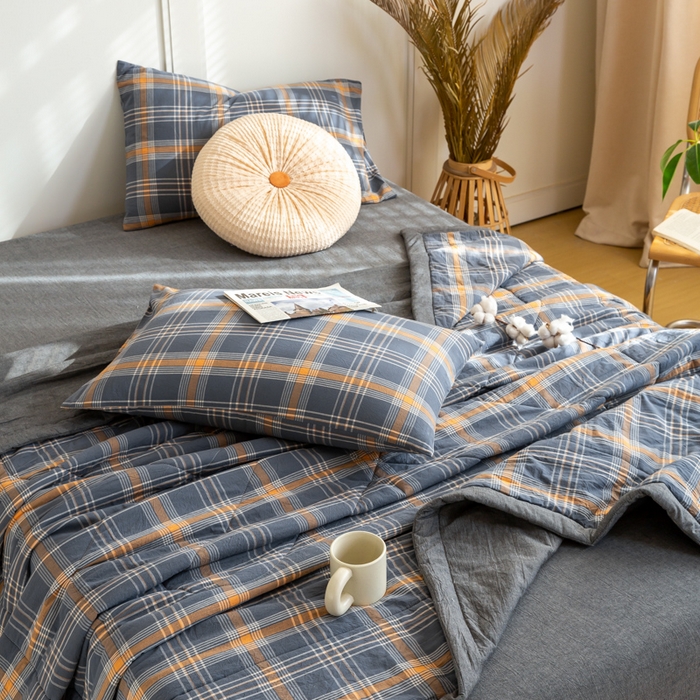 91家纺网 家纺一手货源 找家纺 鸣升 新款全棉色织水洗棉棉花夏被（图片2无模特） 灰格桔