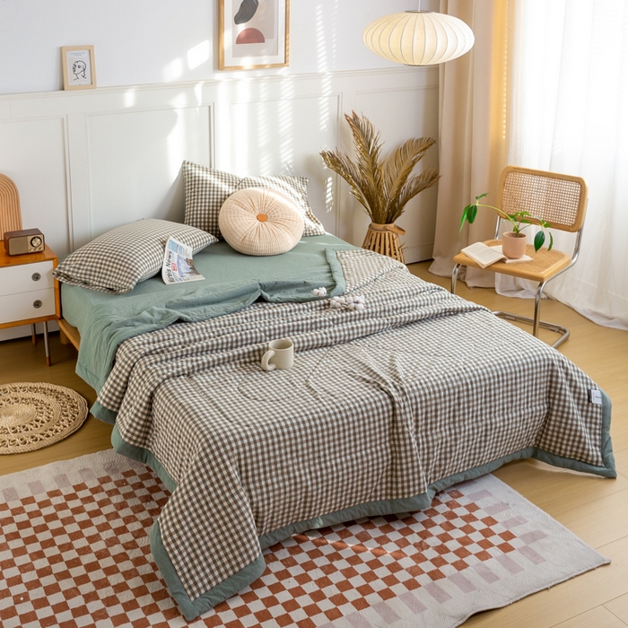 91家纺网 家纺一手货源 找家纺 鸣升 新款全棉色织水洗棉棉花夏被（图片2无模特） 绿小格