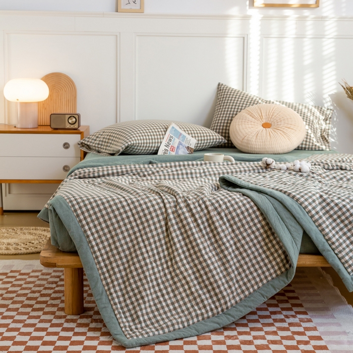 91家纺网 家纺一手货源 找家纺 鸣升 新款全棉色织水洗棉棉花夏被（图片2无模特） 绿小格