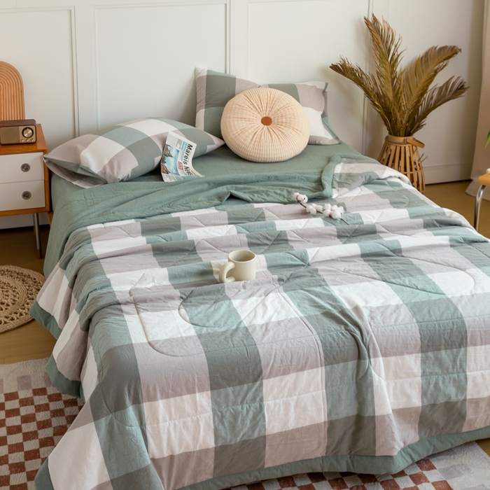 91家纺网 家纺一手货源 找家纺 鸣升 新款全棉色织水洗棉棉花夏被（图片2无模特） 绿大格