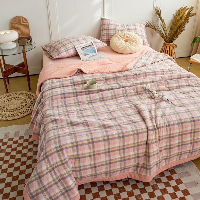 91家纺网 家纺一手货源 找家纺 鸣升 新款全棉色织水洗棉棉花夏被（图片2无模特） 莫妮卡粉