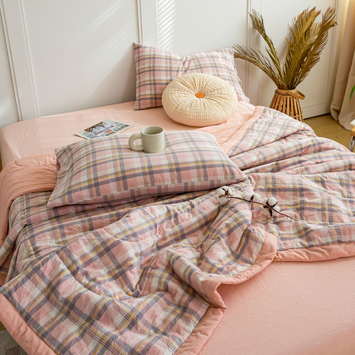 91家纺网 家纺一手货源 找家纺 鸣升 新款全棉色织水洗棉棉花夏被（图片2无模特） 莫妮卡粉