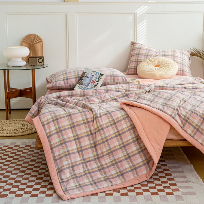 91家纺网 家纺一手货源 找家纺 鸣升 新款全棉色织水洗棉棉花夏被（图片2无模特） 莫妮卡粉