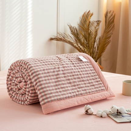 91家纺网 家纺一手货源 找家纺 （总）鸣升 新款全棉色织水洗棉棉花夏被（图片2无模特）