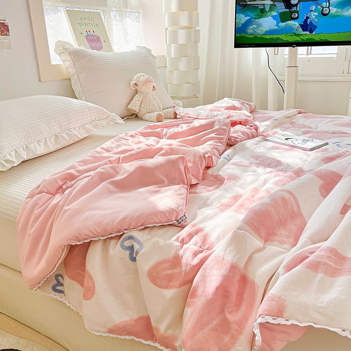 91家纺网 家纺一手货源 找家纺 寐居 2023新款A类亲肤水洗棉夏凉被 粉爱心