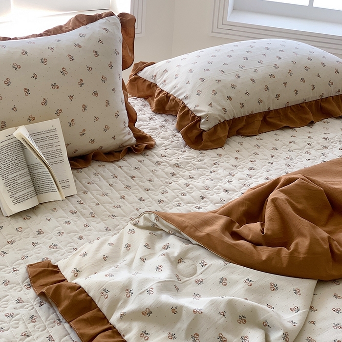 91家纺网 家纺一手货源 找家纺 星期八2023款水洗棉麻床盖+枕套+夏被 铃兰