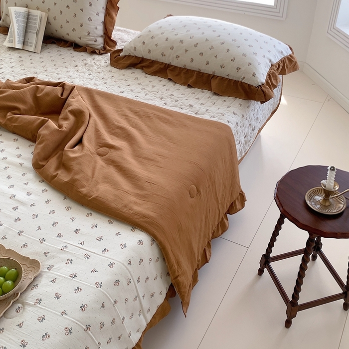 91家纺网 家纺一手货源 找家纺 星期八2023款水洗棉麻床盖+枕套+夏被 铃兰