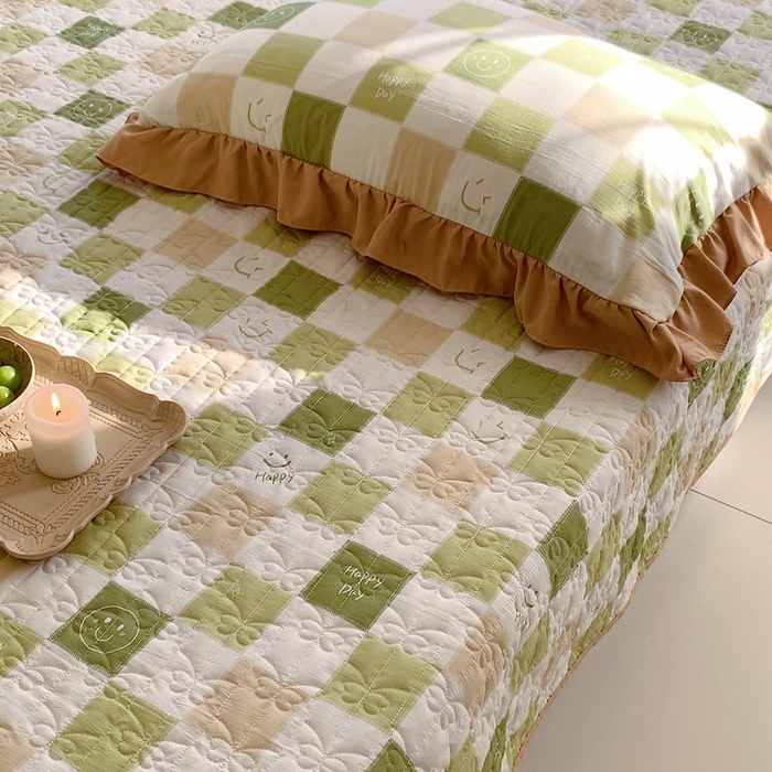 91家纺网 家纺一手货源 找家纺 星期八2023款水洗棉麻床盖+枕套+夏被 笑脸