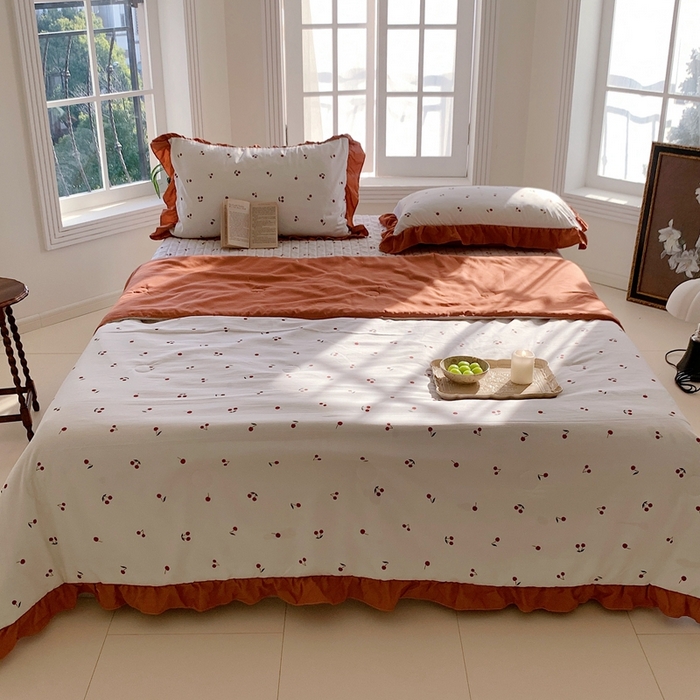 91家纺网 家纺一手货源 找家纺 星期八2023款水洗棉麻床盖+枕套+夏被 樱桃