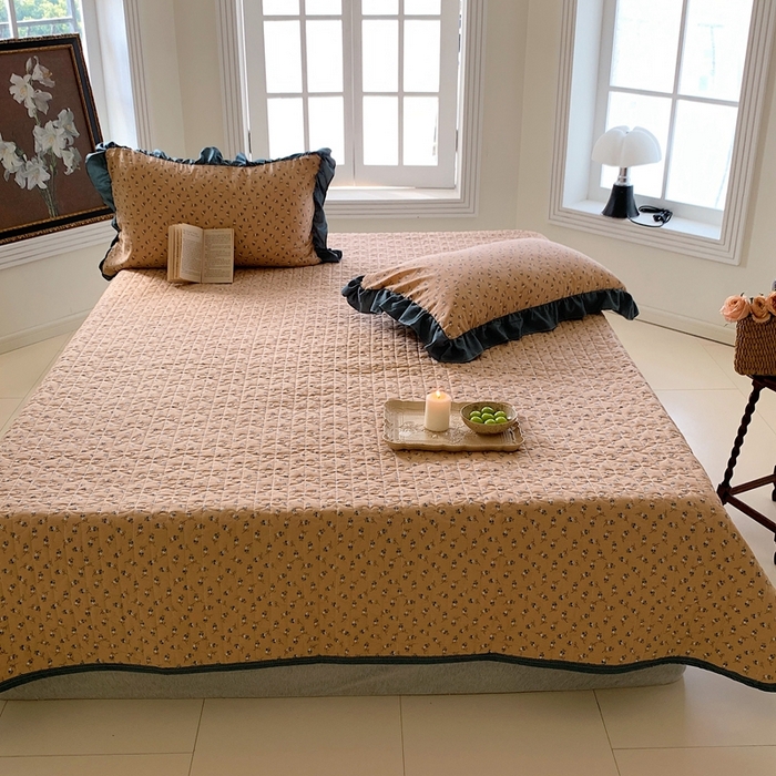 91家纺网 家纺一手货源 找家纺 星期八2023款水洗棉麻床盖+枕套+夏被 朱槿