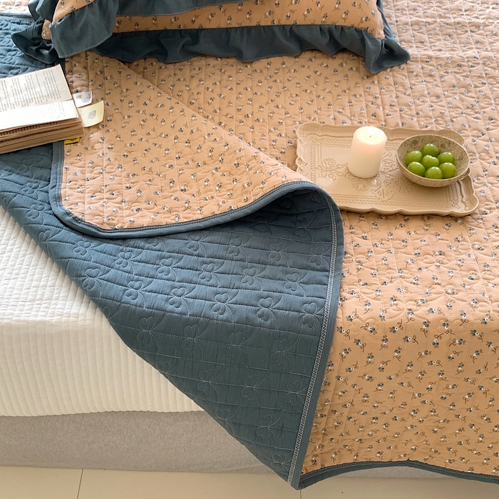 91家纺网 家纺一手货源 找家纺 星期八2023款水洗棉麻床盖+枕套+夏被 朱槿