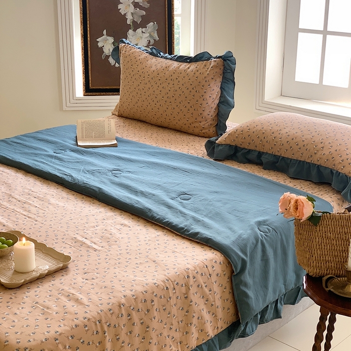 91家纺网 家纺一手货源 找家纺 星期八2023款水洗棉麻床盖+枕套+夏被 朱槿