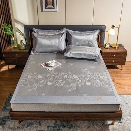 91家纺网 家纺一手货源 找家纺 印季 2023新款加厚加密立体提花冰藤席 银杏叶-灰