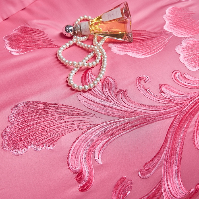 91家纺网 家纺一手货源 找家纺 高大尚 2023新款长绒棉奢华婚庆多件套系列-甜甜蜜蜜（粉） 床盖款六件套