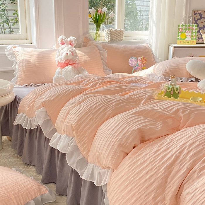 91家纺网 家纺一手货源 找家纺 （总）慕澄  2023新款叶子泡泡雪纺花边系列四件套