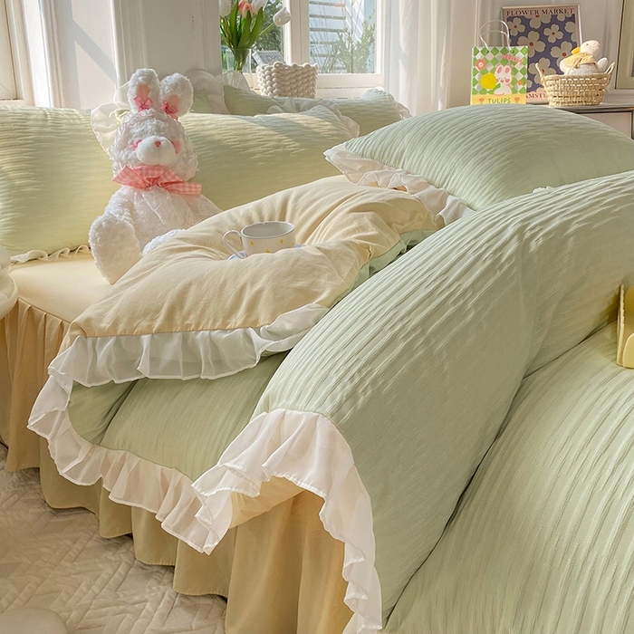 91家纺网 家纺一手货源 找家纺 慕澄  2023新款叶子泡泡雪纺花边系列 叶子泡泡-浅绿米