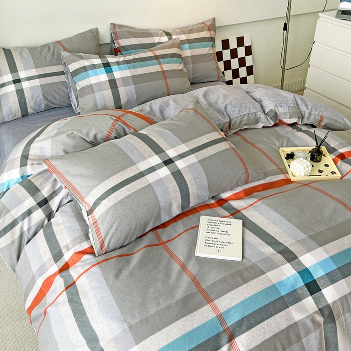 91家纺网 家纺一手货源 找家纺 西引力2023新款全棉AB版童趣印花套件系列四件套 流金岁月