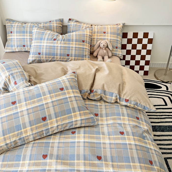 91家纺网 家纺一手货源 找家纺 西引力2023新款全棉AB版童趣印花套件系列四件套  律动蓝