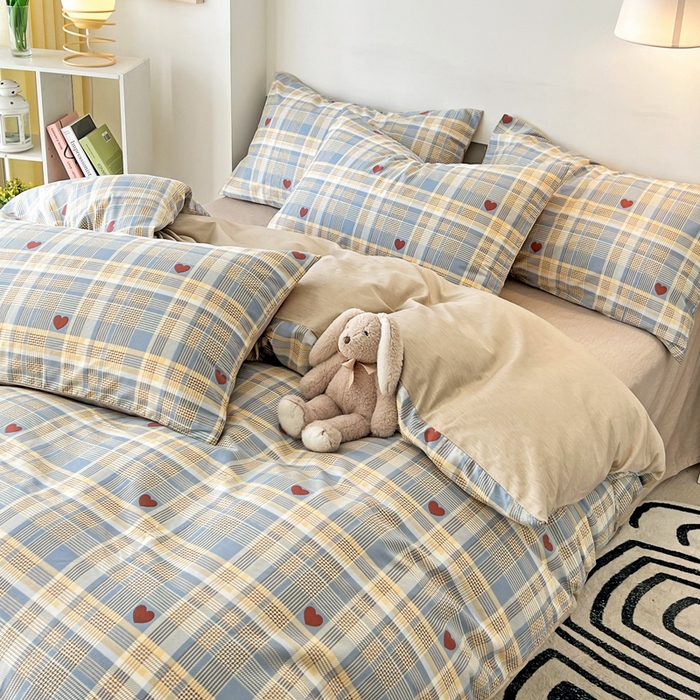 91家纺网 家纺一手货源 找家纺 西引力2023新款全棉AB版童趣印花套件系列四件套  律动蓝