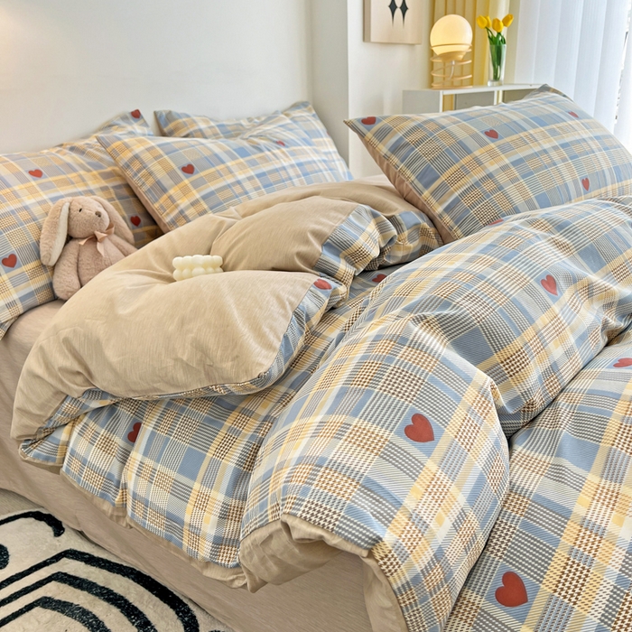 91家纺网 家纺一手货源 找家纺 西引力2023新款全棉AB版童趣印花套件系列四件套  律动蓝