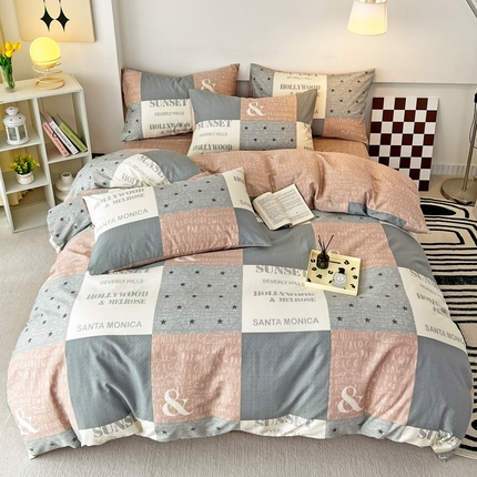 91家纺网 家纺一手货源 找家纺 （总）西引力2023新款全棉AB版童趣印花套件系列四件套