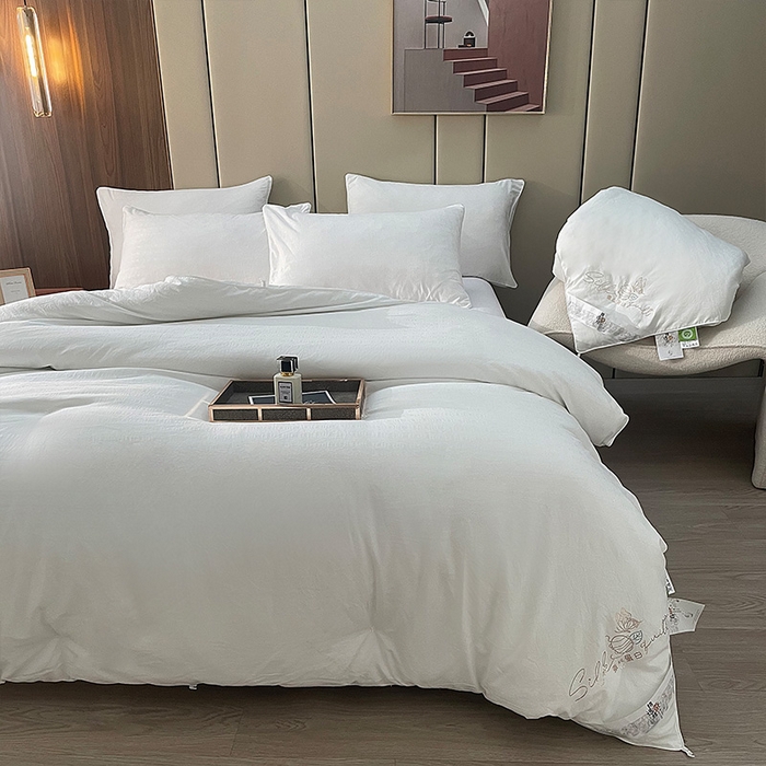 91家纺网 家纺一手货源 找家纺 蓝庭2023新款提花抗菌被子被芯夏被空调被春秋被冬被 白色