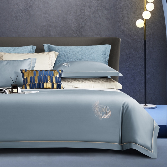 91家纺网 家纺一手货源 找家纺 琉宿 2023新款澳棉CR工艺50s双股长绒棉绣花四件套露西亚刺绣系列 露西亚-典雅蓝