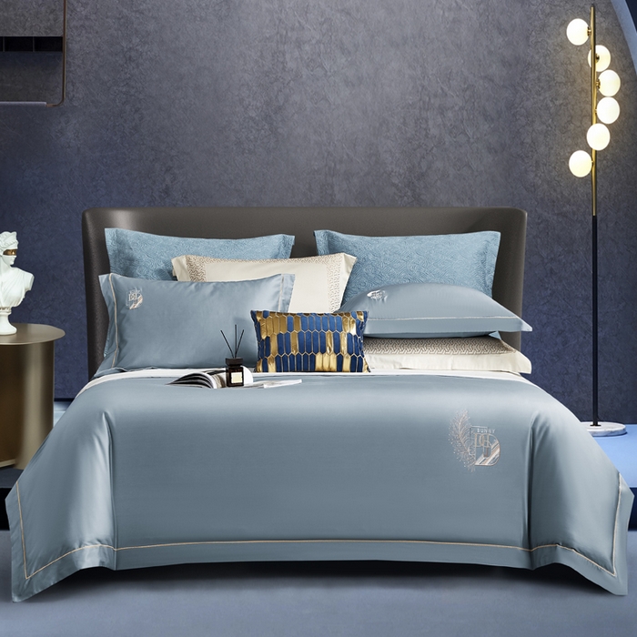 91家纺网 家纺一手货源 找家纺 琉宿 2023新款澳棉CR工艺50s双股长绒棉绣花四件套露西亚刺绣系列 露西亚-典雅蓝