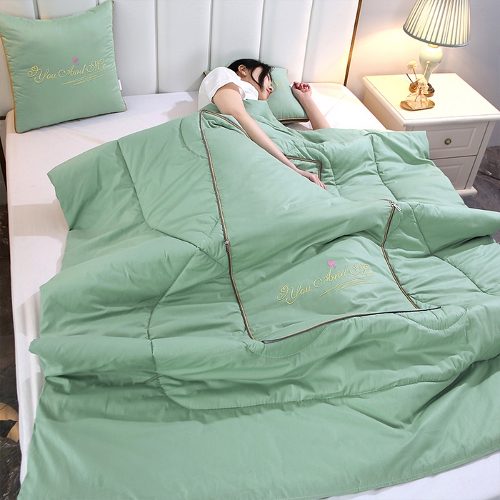 91家纺网 家纺一手货源 找家纺 照世 2023新款 全棉简约系列抱枕被 青色