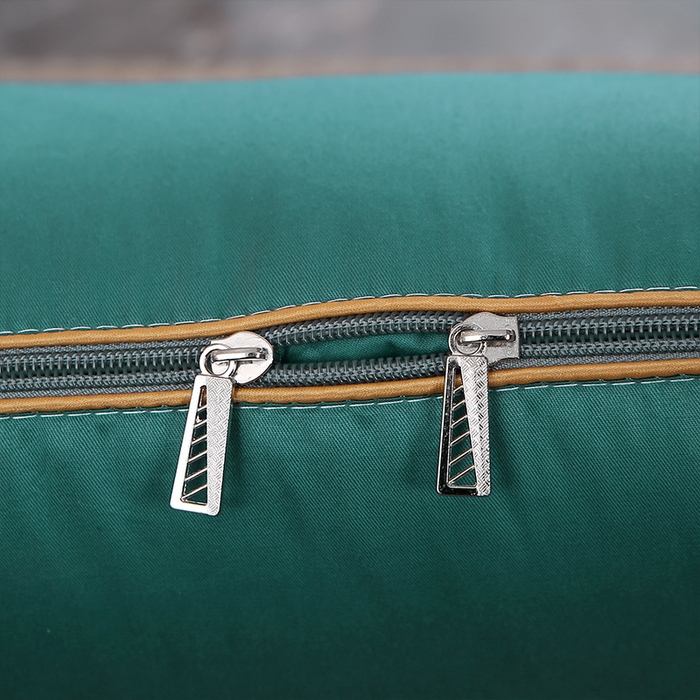 91家纺网 家纺一手货源 找家纺 照世 2023新款 全棉简约系列抱枕被 绿色