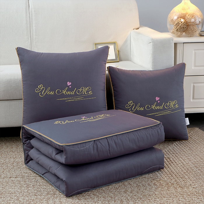 91家纺网 家纺一手货源 找家纺 照世 2023新款 全棉简约系列抱枕被 深灰