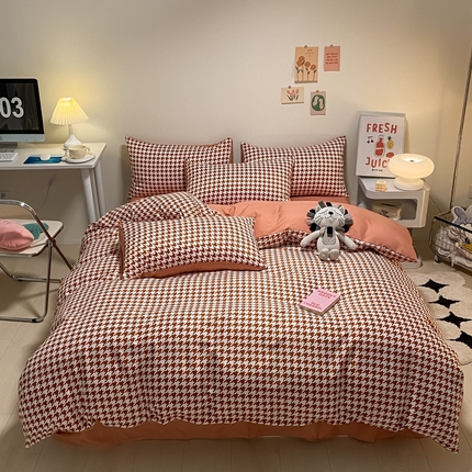 91家纺网 家纺一手货源 找家纺 （总）子钦 2023新款春夏水洗真丝四件套