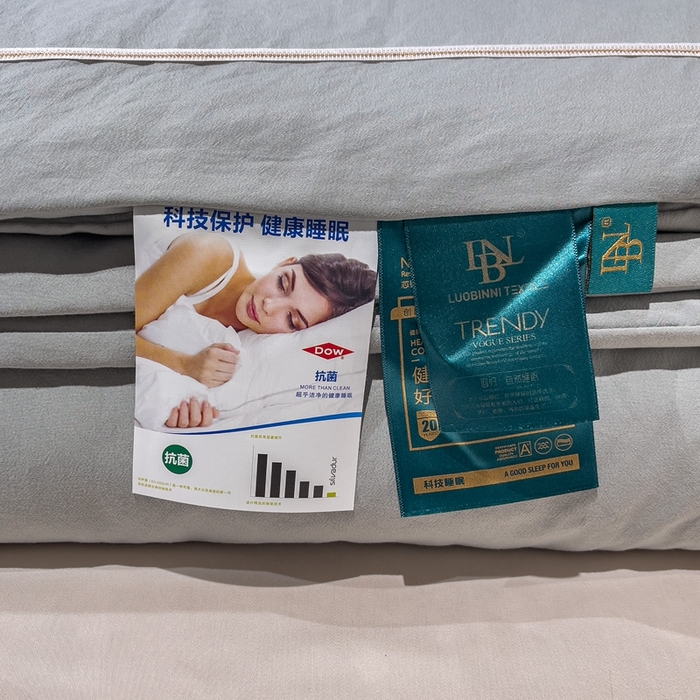 91家纺网 家纺一手货源 找家纺 优姿 2024新款仿棉麻抗菌绣花夏被 蝶纷飞-灰