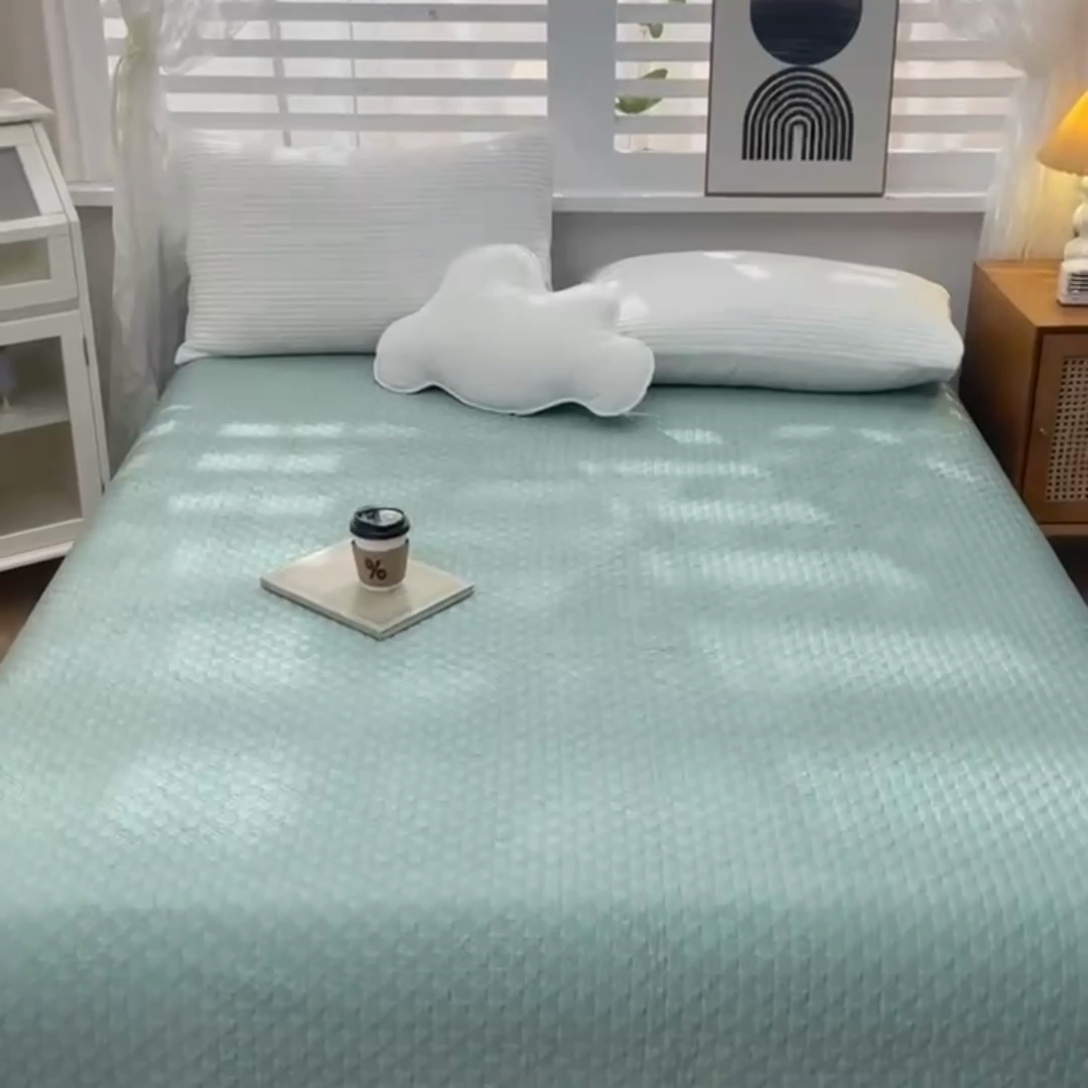 91家纺网 家纺一手货源 找家纺 卡奥  2023新款天丝床盖夏被 莫兰迪绿