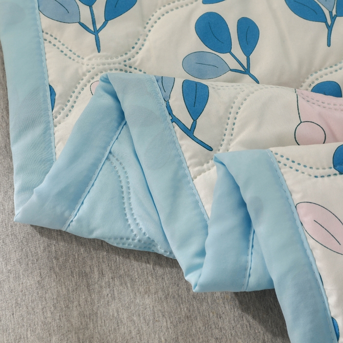 91家纺网 家纺一手货源 找家纺 被多多 2025新款亲肤透气水洗棉夏被 兰花小兔