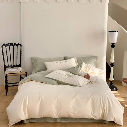 91家纺网 家纺一手货源 找家纺 总例外Home  2023新款全棉13372斜纹刺绣四件套--安娜系列