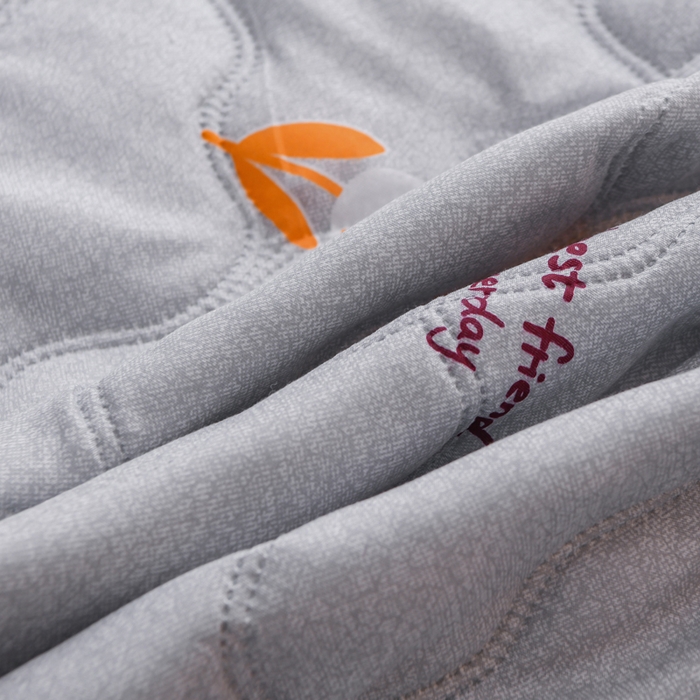 91家纺网 家纺一手货源 找家纺 被多多 2023新款舒适可水洗钻石绒夏凉被 洁白天鹅