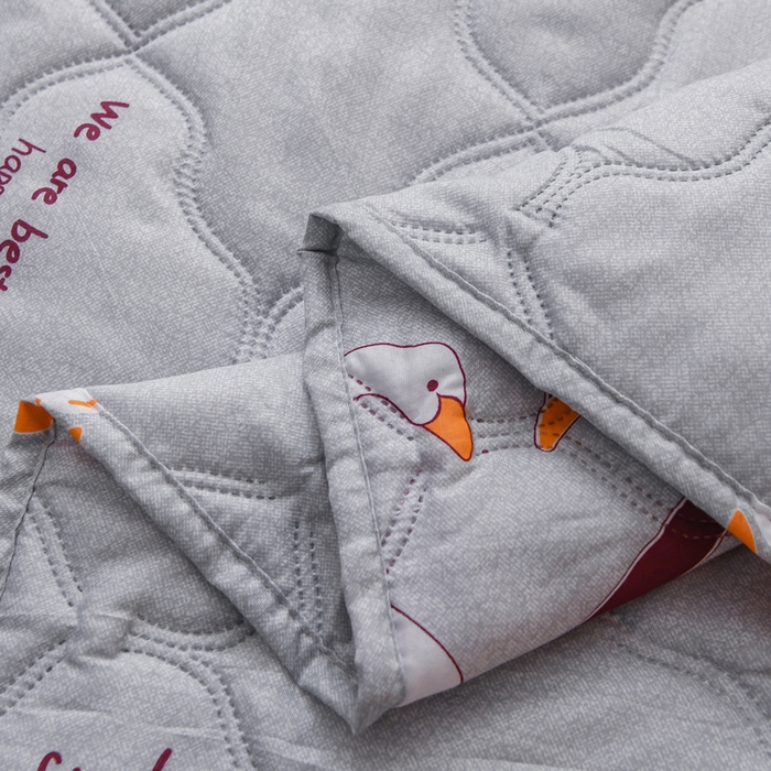 91家纺网 家纺一手货源 找家纺 被多多 2023新款舒适可水洗钻石绒夏凉被 洁白天鹅