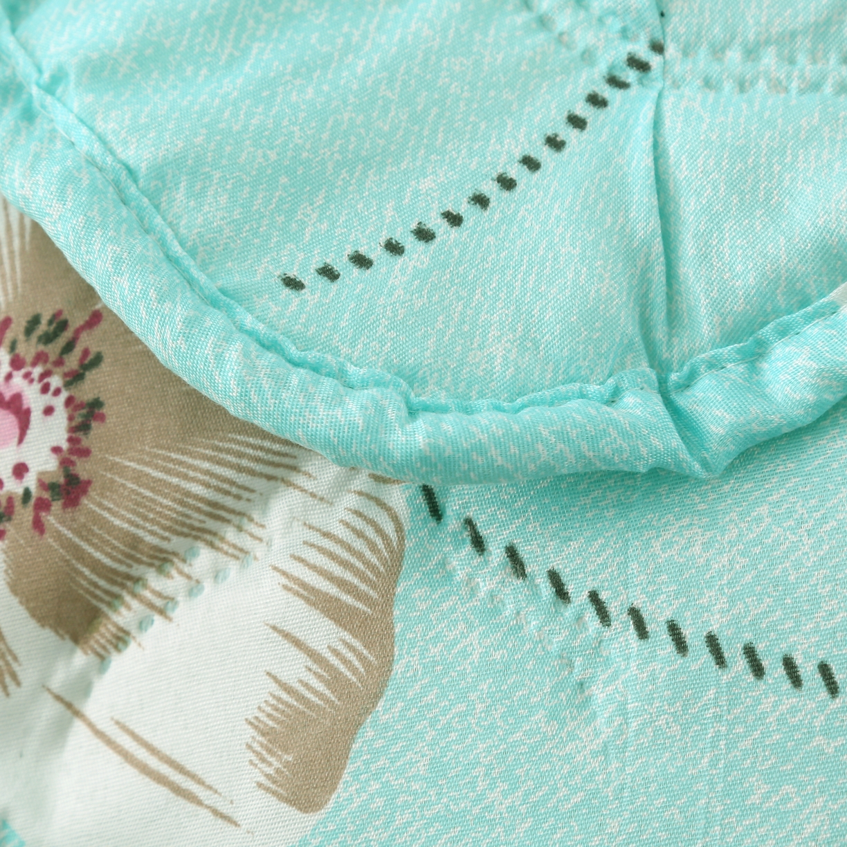 91家纺网 家纺一手货源 找家纺 被多多 2023新款舒适可水洗钻石绒夏凉被 镜中花