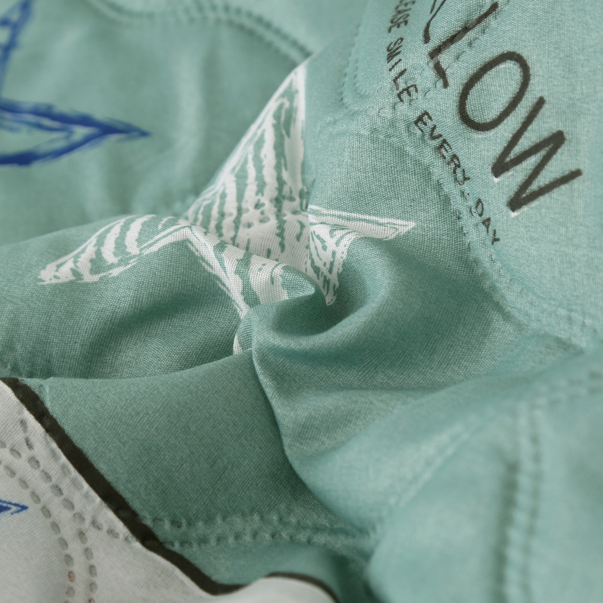 91家纺网 家纺一手货源 找家纺 被多多 2023新款舒适可水洗钻石绒夏凉被 童话