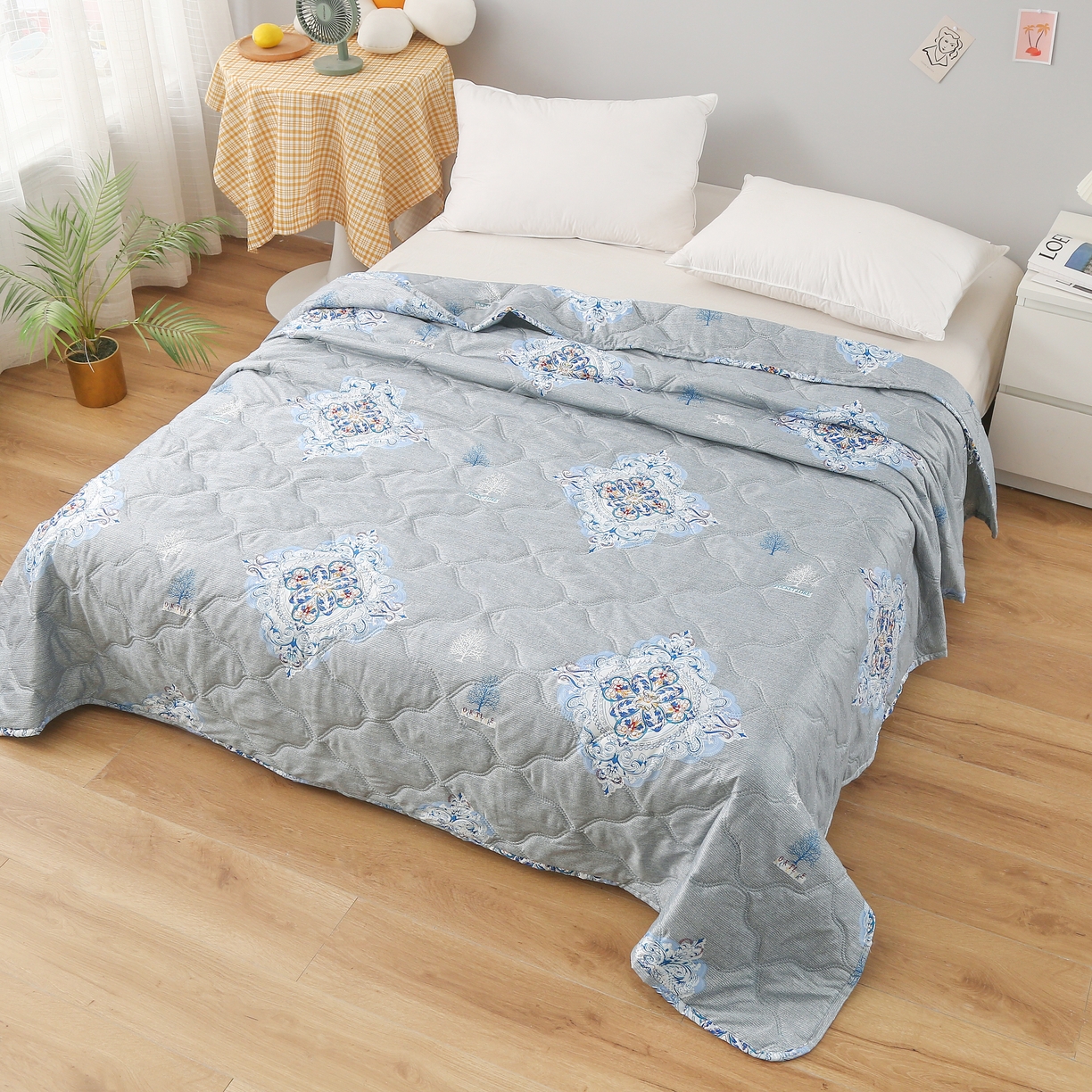 91家纺网 家纺一手货源 找家纺 被多多 2023新款舒适可水洗钻石绒夏凉被 忆流年