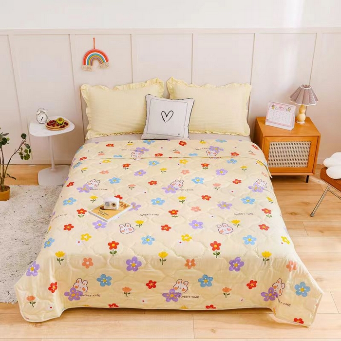 91家纺网 家纺一手货源 找家纺 被多多 2023新款舒适可水洗钻石绒夏凉被 花花乐园