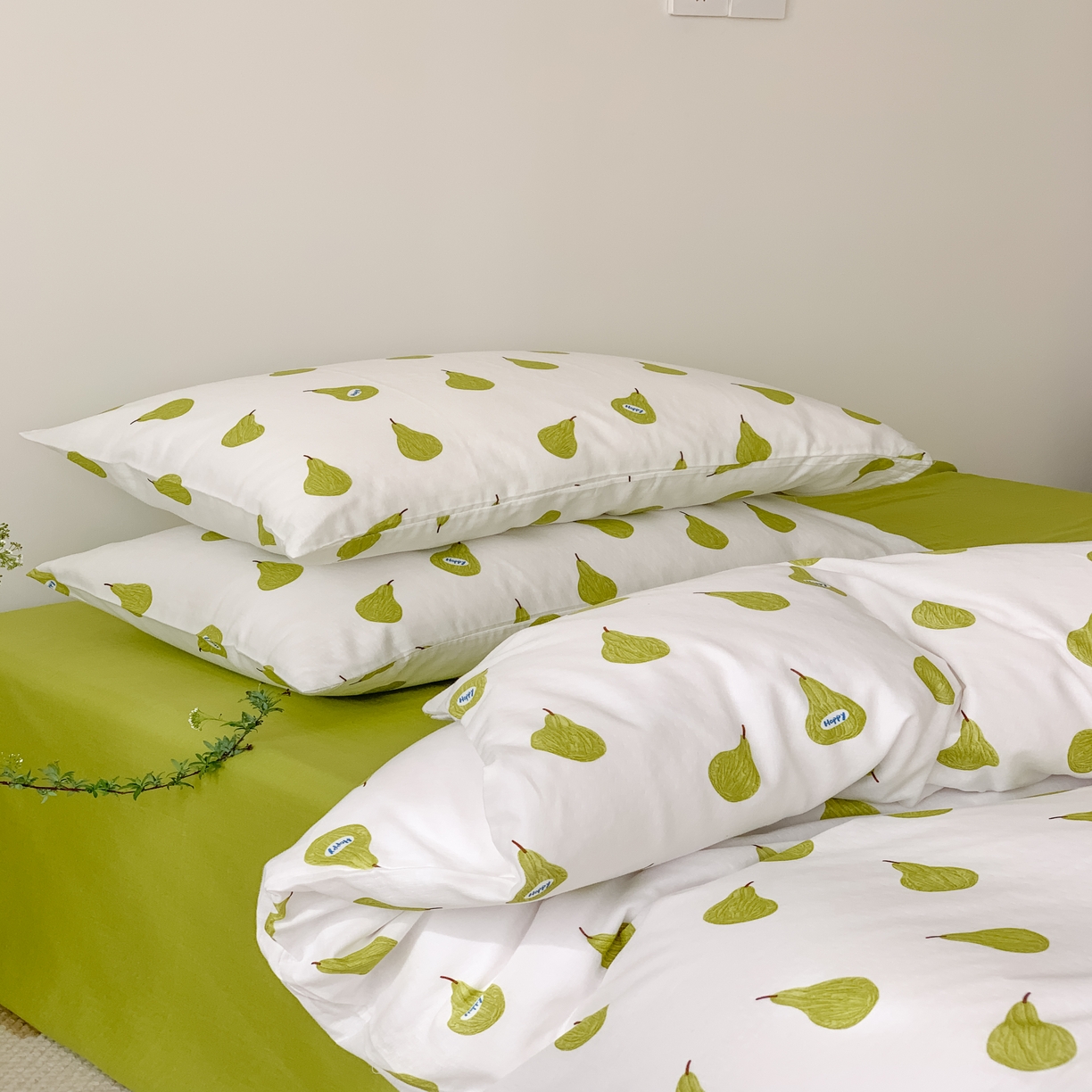 91家纺网 家纺一手货源 找家纺 黛馨 2025新款A类小清新双层纱四件套（实拍）牛油果