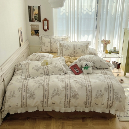 91家纺网 家纺一手货源 找家纺 桃子家居 2023新款法式复古花卉花边纯棉系列四件套  花边-巴黎花园