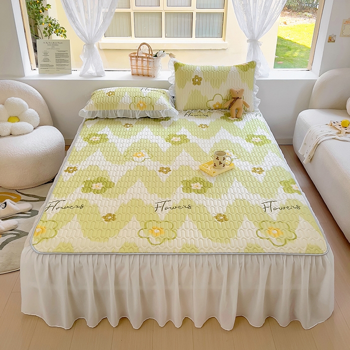 91家纺网 家纺一手货源 找家纺 柒月家居2023新款乳胶床裙款凉席和夏被 床裙款-花季