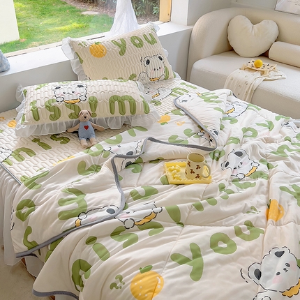 91家纺网 家纺一手货源 找家纺 （总）柒月家居2023新款乳胶床裙款凉席和夏被