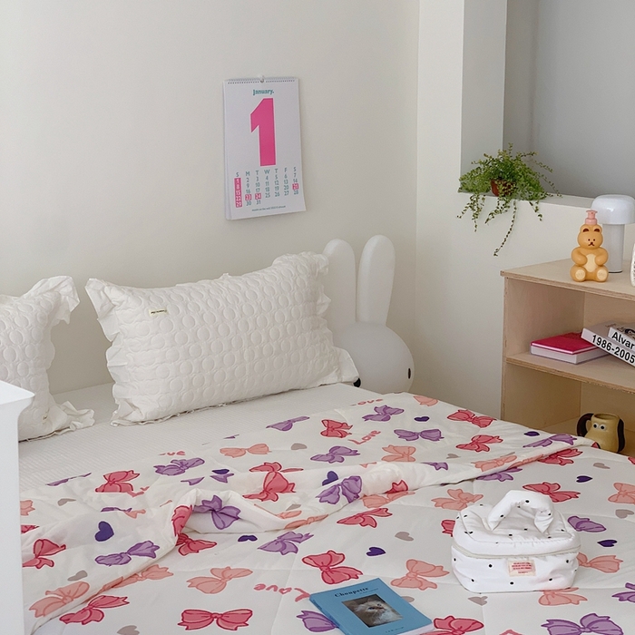 91家纺网 家纺一手货源 找家纺 美乐迪 2023新款针织棉夏被 爱心蝴蝶结