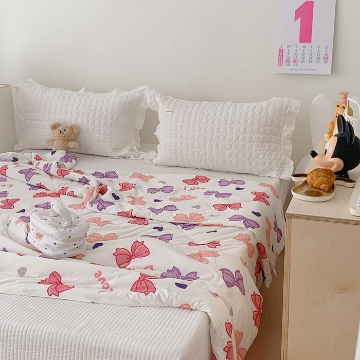 91家纺网 家纺一手货源 找家纺 美乐迪 2023新款针织棉夏被 爱心蝴蝶结